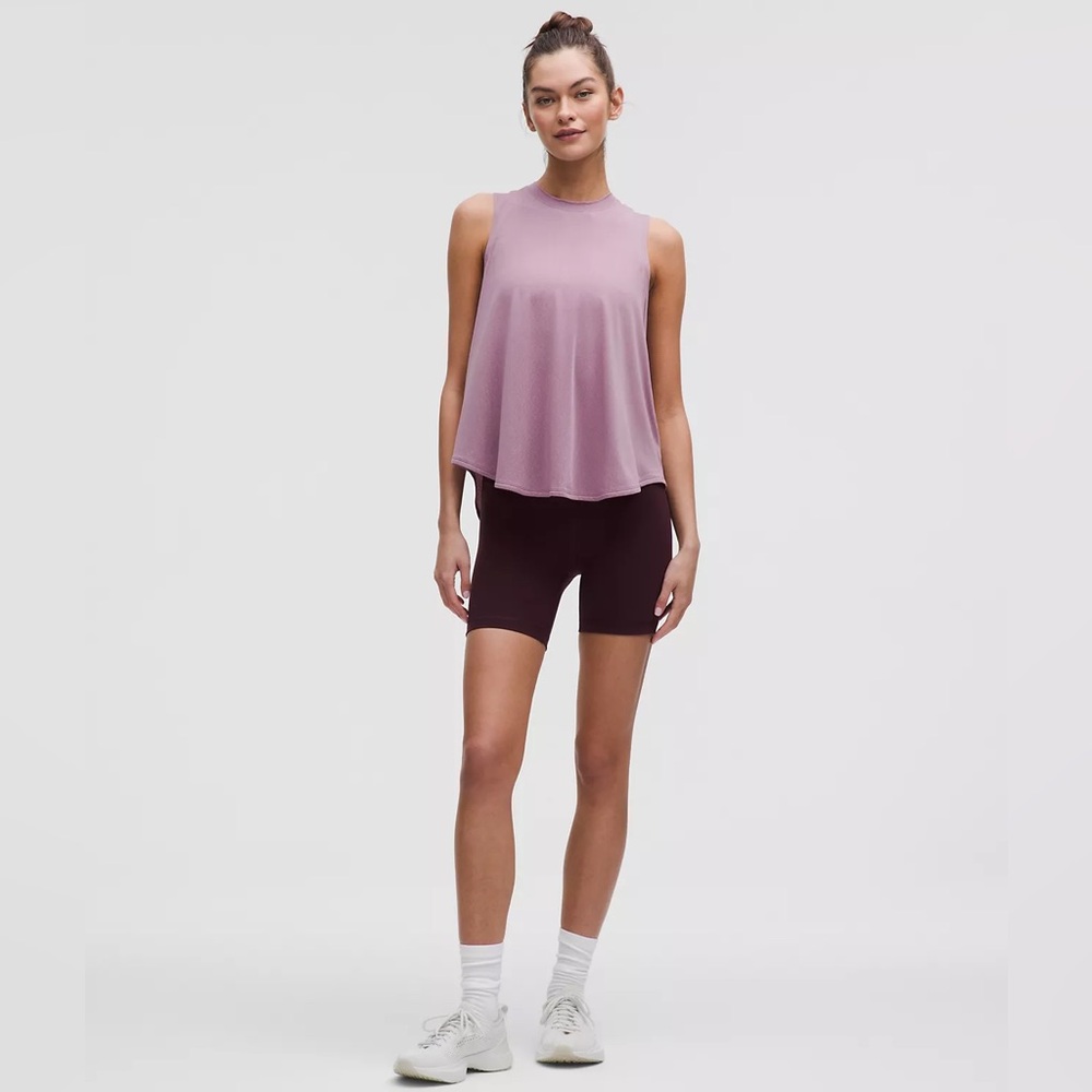 Lululemon NWT Lightweight Split-Back Training Tank Top
Lavender Lux - Picture 4 of 5